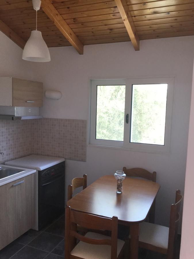 Artemis Suites Romanos  Екстер'єр фото