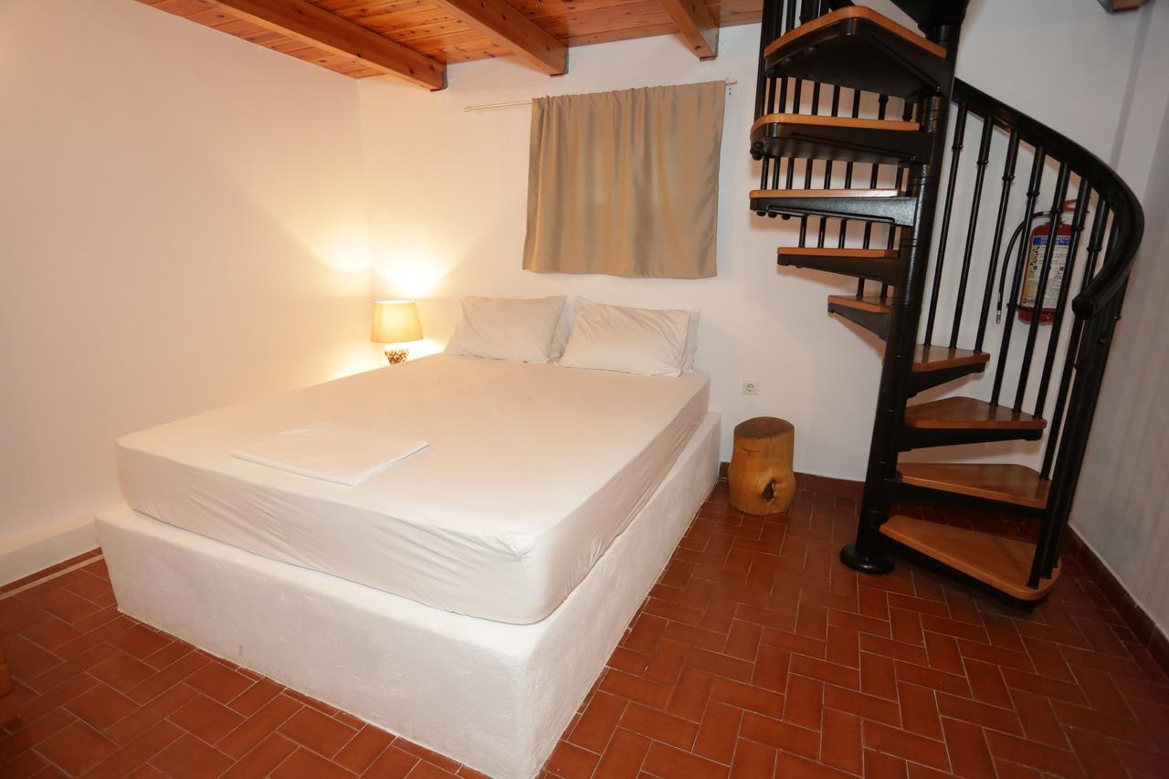 Artemis Suites Romanos  Екстер'єр фото