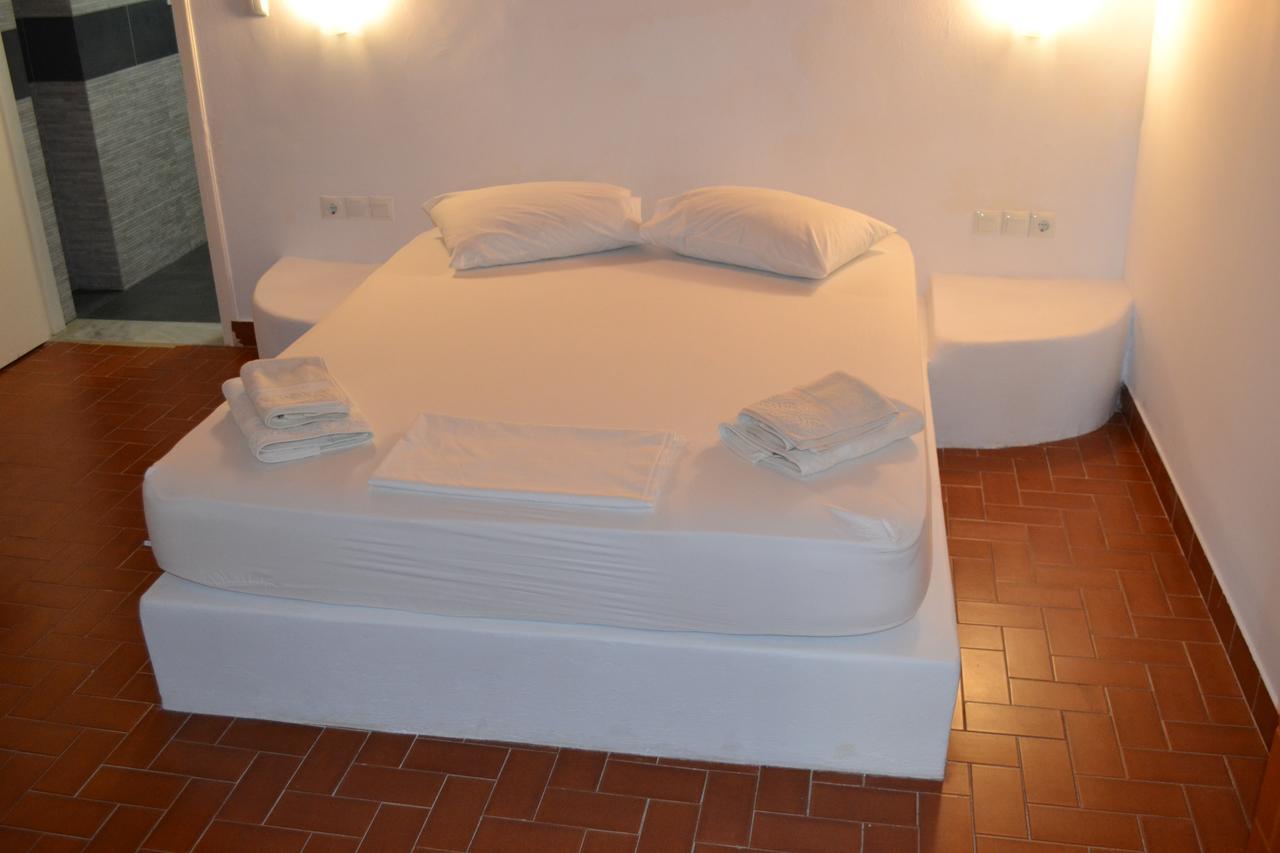 Artemis Suites Romanos  Екстер'єр фото